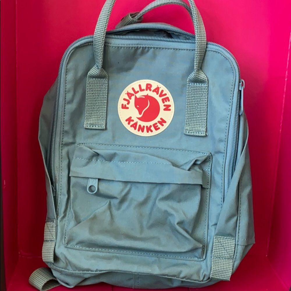 Kanken pack mini super cute brand new $50